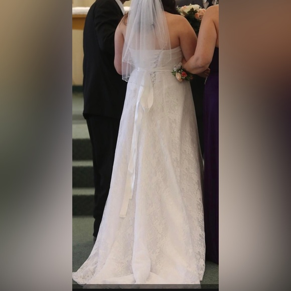 David’s Bridal Wedding Dress - Picture 8 of 8